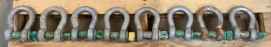 (8) 6 1/2 Ton Shackles