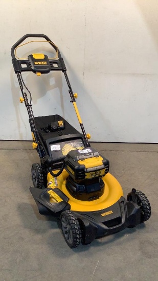 DeWalt 2x20V Brushless Push Mower 18A-U2C2738
