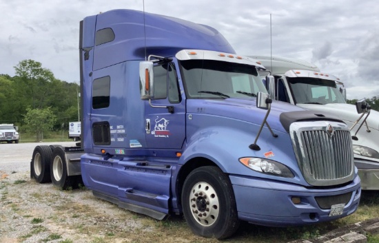 2014 International ProStar+ 122 6X4 Sleeper