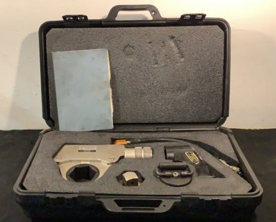 Raymond-CBE Inc. 1-1/2" Hydraulic Torque Wrench TM