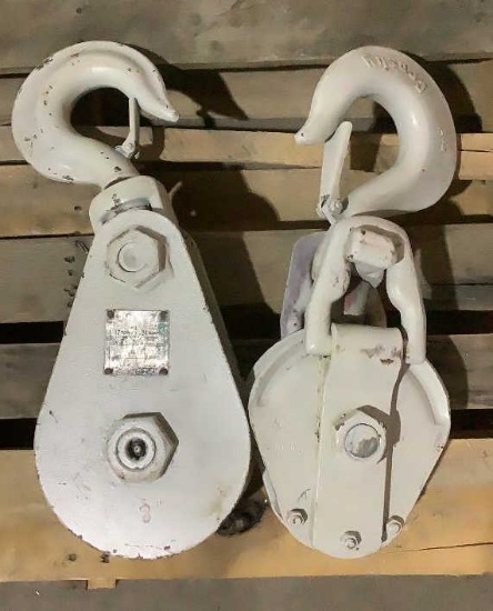 (2) Snatch Blocks