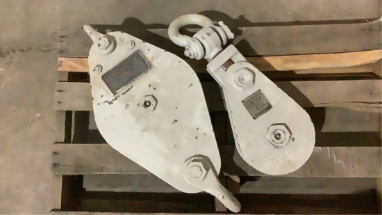 (2) Snatch Blocks