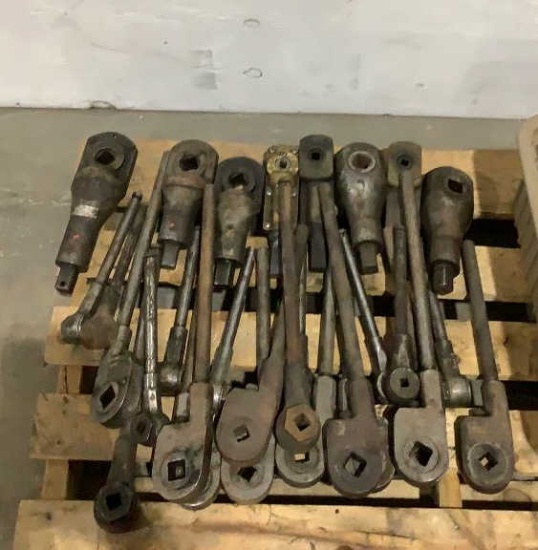 (28) Keystone Assorted Drive Wrenches