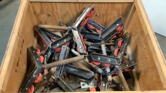 (17) Pipe/ Pipe Roller Stand Heads