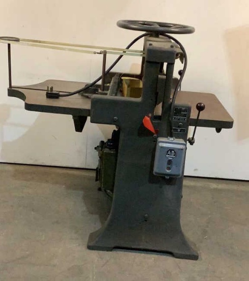 Challenge Paper Cutter