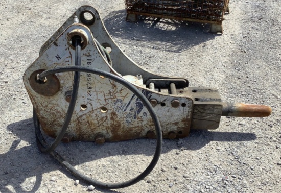 SwitcHitch Hydraulic Breaker/Hammer Attachment
