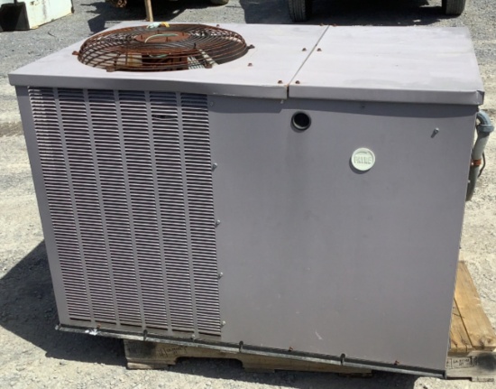 Payne AC Unit PH1ZNA060000AAAA
