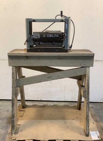 Delta 22-540 12" Planer