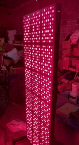 Red Light Therapy Panel w/ Stand AT-TL2000