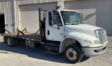 2009 International 4400 LP Flat Bed 4x2