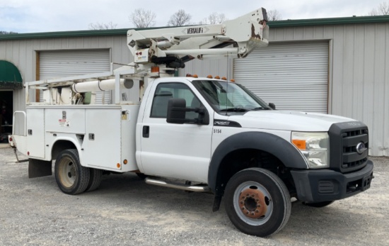 2015 Ford F-550 Versalift Bucket Truck 4X2
