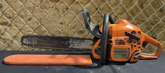 Husqvarna Gas Powered Chainsaw 435