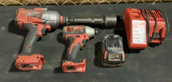 Milwaukee 18V 1/4" & 7/16" Impact Drivers