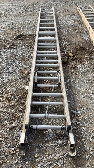 Werner 28' Fiberglass Extension Ladder