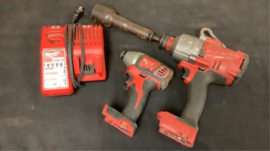 Milwaukee 18V 7/16" Impact Wrench & 1/4" Driver