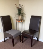 Lobby Chairs & Table