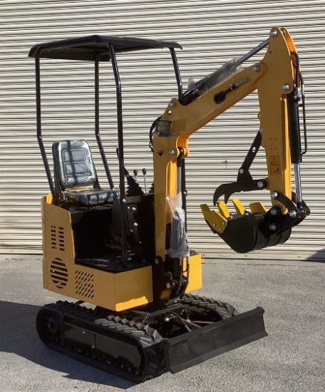 Land Hero Gas Powered Mini Excavator LDH-KV16