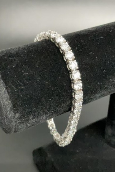 $11,825 14KT 10.00CT Diamond Tennis Bracelet