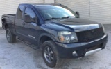 2015 Nissan Titan SV King Cab 4X4