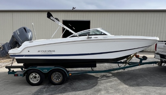 2020 Four Winns HD200