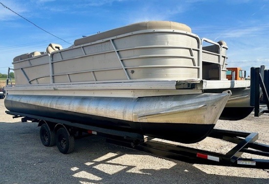 2019 Godfrey 2286 SB Sweetwater Pontoon OFFSITE