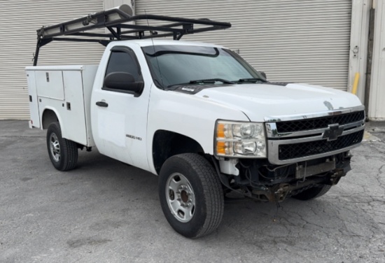 2013 Chevrolet Silverado 2500HD 4X2 Utility Truck
