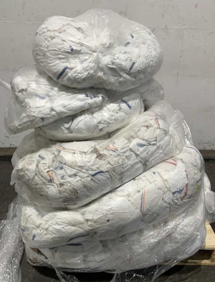 Approx 300Lbs of Bar Towels