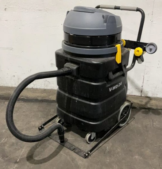 Tennant 24 Gallon Wet/Dry Vacuum V-WD-24