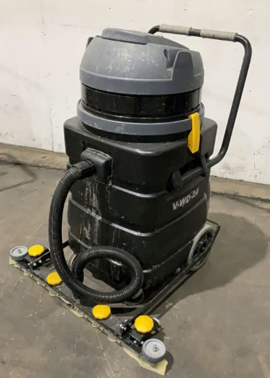 Tennant 24 Gallon Wet/Dry Vacuum V-WD-24