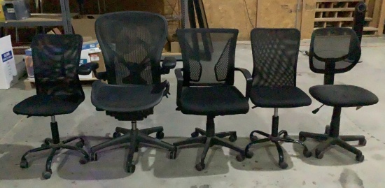 (5) Rolling Mesh Back Office Chairs OFFSITE