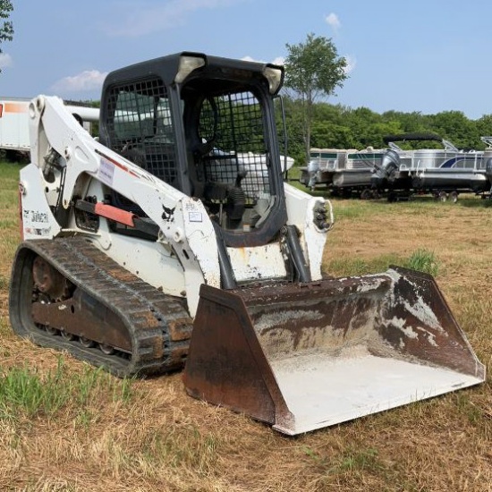 2015 Bobcat Skid Steer T650