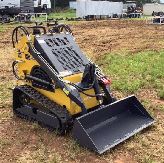 2025 Land Hero Gas Powered Mini Skid Steer LDH-T46