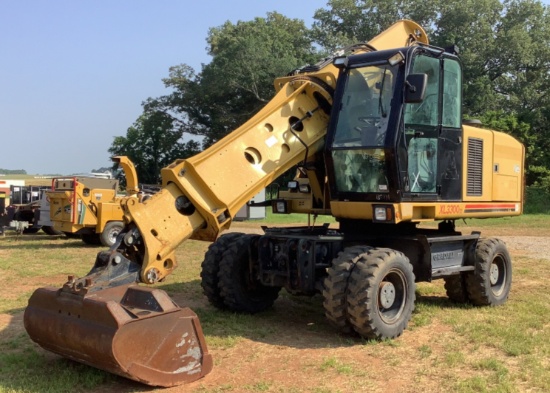 2007 Gradall Wheeled Hydraulic Excavator XL3300III