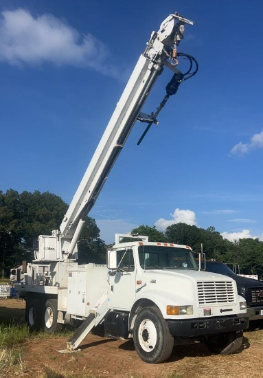 1999 International 4900 DT466E Digger Derrick Truc