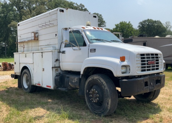 2002 GMC C6500 Utility Truck 4X2