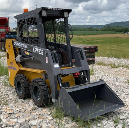 *NEW* 2025 CFG Gas Powered Mini Skid Steer KRW232