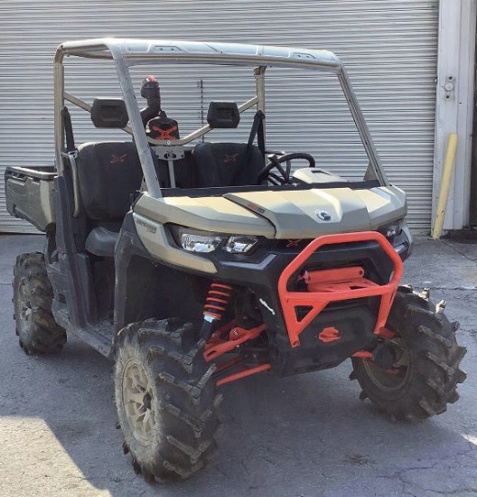 2022 Can-Am Defender XmR 4X4