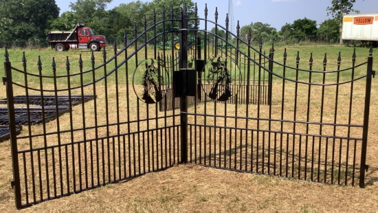 16’ Metal Driveway Gate