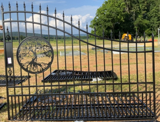 16’ Metal Driveway Gate