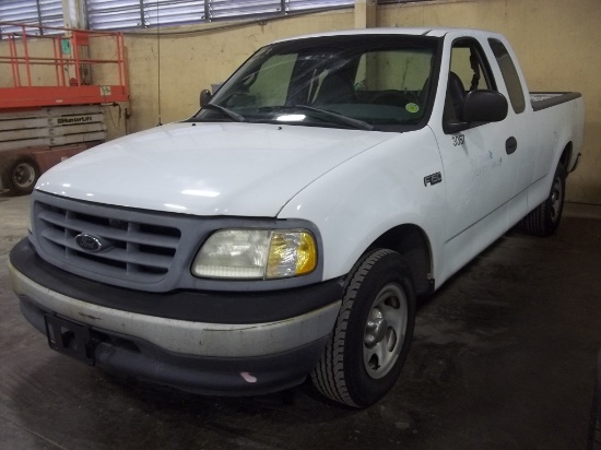 2000 Ford F150 Truck