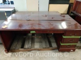 Lot of 6' Desk & 66