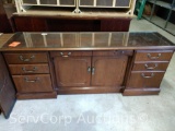 6' Credenza with Return