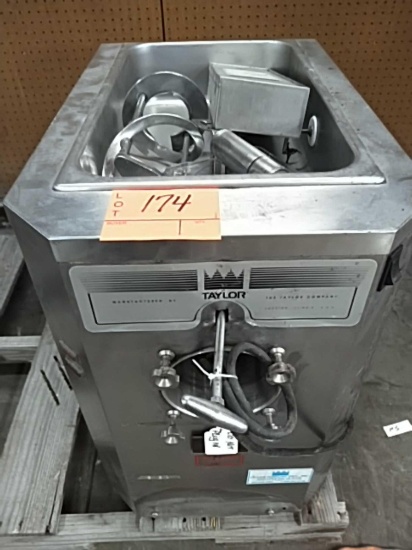 Taylor 430-12 beverage freezer, electrical issues, do not plug in