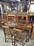 Kitchen table with 6 chairs