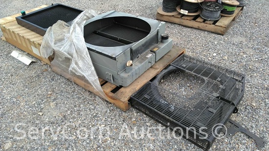 Lot on Pallet of various radiators, shroud, protective grill (radiator GM52728m, radiator 99000513)