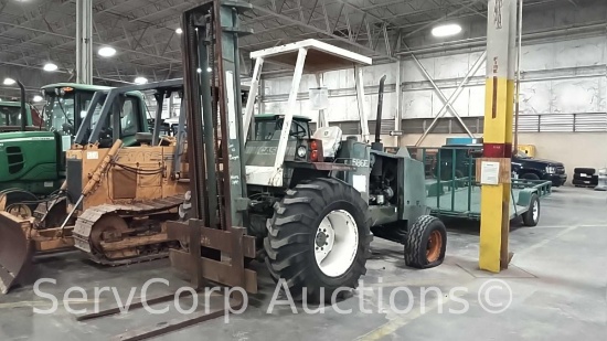 1988 Case 586E Forklift SN: JJG0067629 Runs, 3497 Hours, Tag # 40037/8415, Note: FORKLIFT IS TITLED