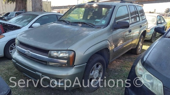 2004 Chevrolet TrailBlazer Multipurpose Vehicle (MPV), VIN # 1GNDS13S242240554