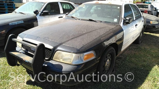 2007 Ford Crown Victoria Passenger Car, VIN # 2FAFP71W97X104733