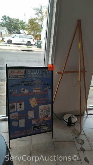 Lot of Traditional Floor Easel & A-Frame Billboard