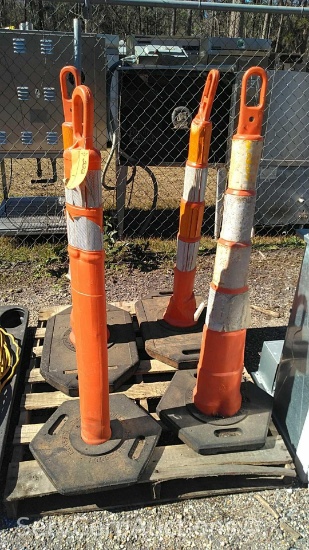 Lot on Pallet of 4 Safety Cones
